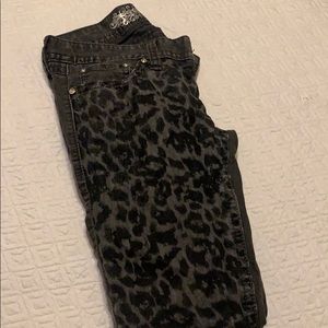 Leopard jeans
